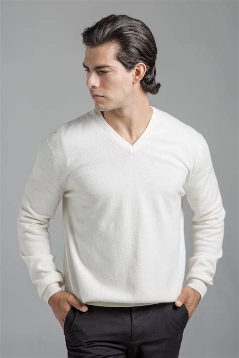 best cashmere sweater for men.